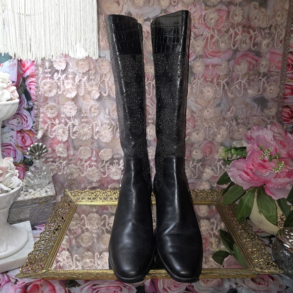 Brighton Women's Size 9.5 Tease Black Genuine Leather Knee High Heeled Boots - Picture 3 of 11